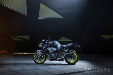 Yamaha MT-10 04