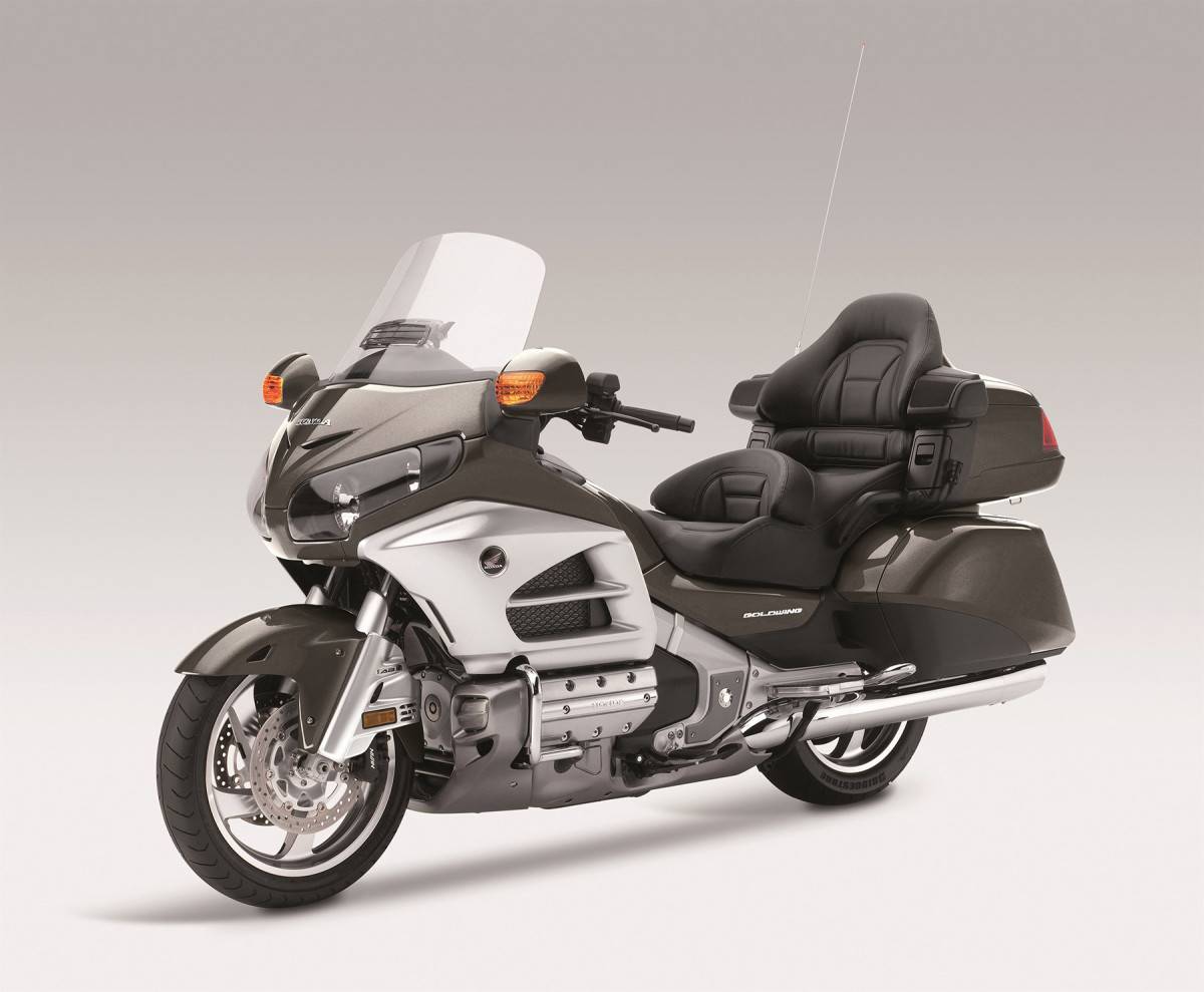 Honda gl1800 аккумулятор Honda gl1800 аккумулятор