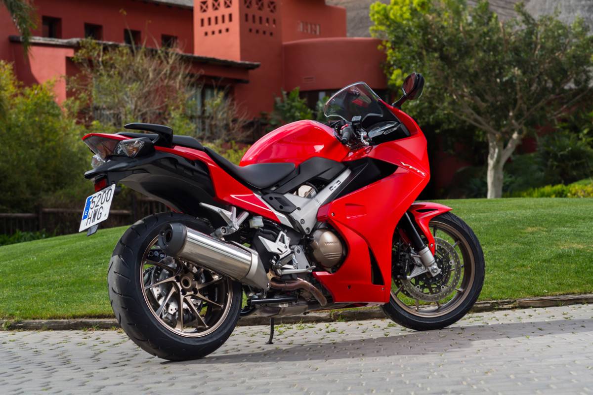 Характеристики honda vfr800f