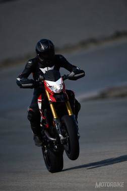 ducati-hypermotard-939-sp-2016-prueba12