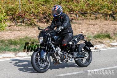 spy-2017-ktm-890-duke