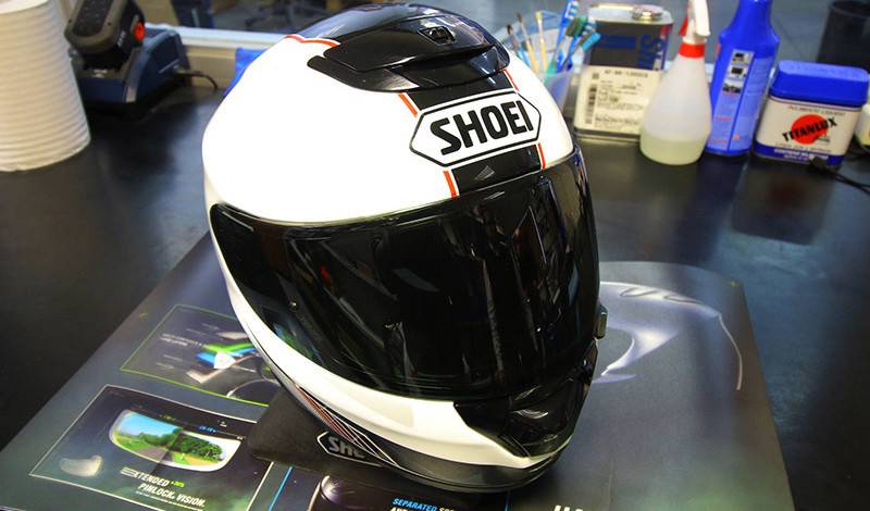 Cómo desmontar un casco Cómo desmontar un casco