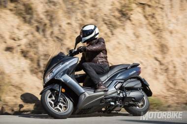 Kymco_Grand_Dink_2016-4