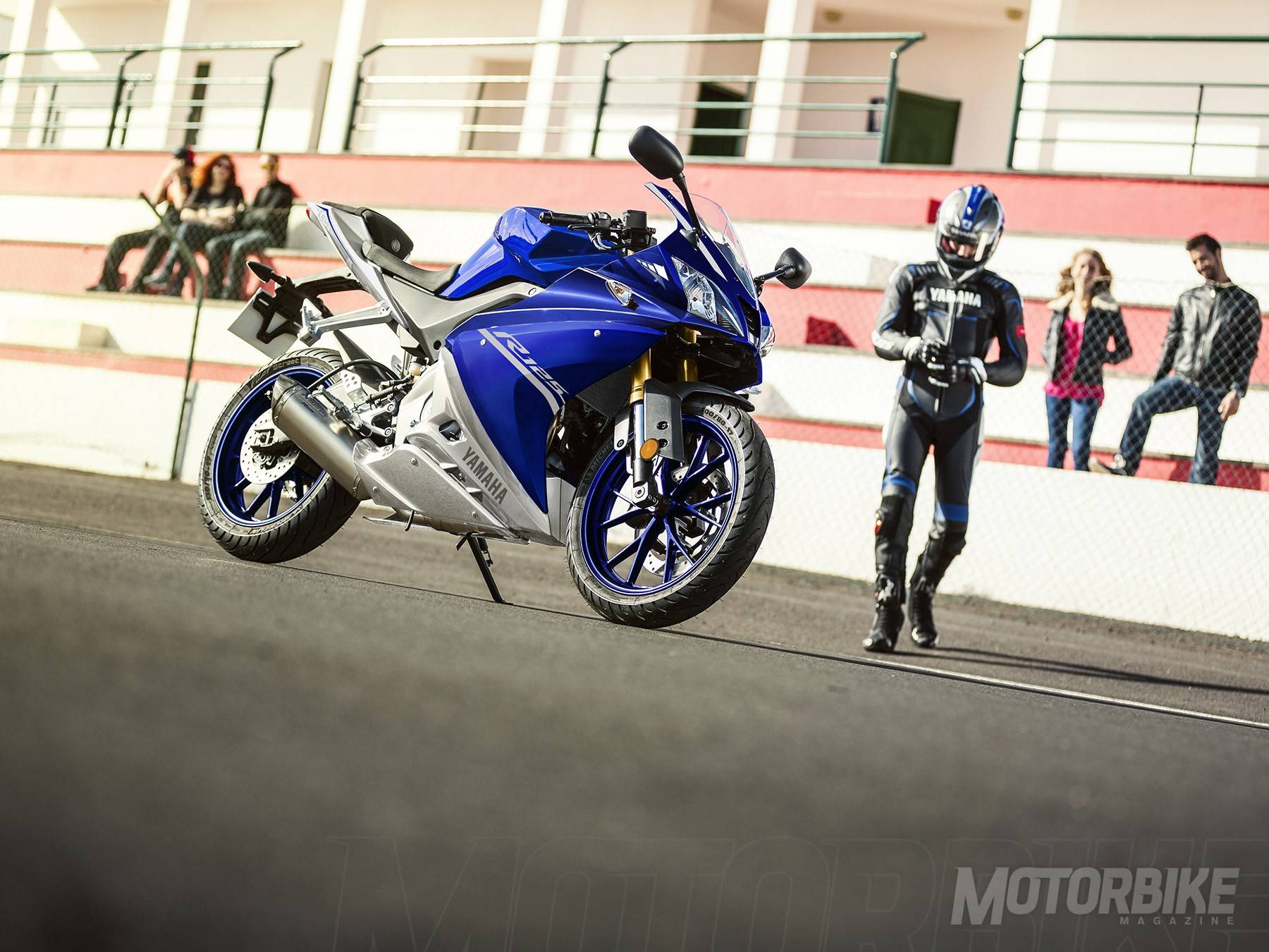 yamaha-yzf-r125-2017-galeria-001