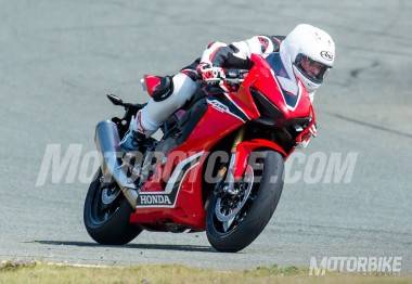 honda-cbr1000rr-2017-espia-01