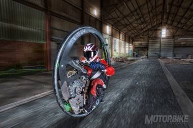 record-moto-monociclo-21