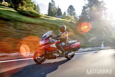 bmw-k-1600-gt-2017-detalles-006