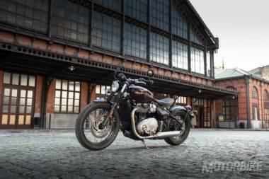triumph-bobber-2017-003