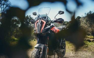 KTM-1290-Super-Adventure-S-2017-049