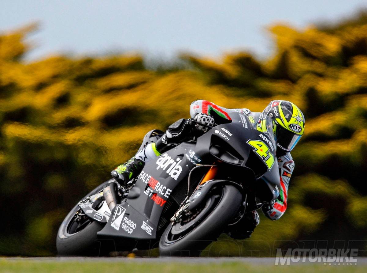 MotoGP-2017-Test-Phillip-Island-Alerones-Aprilia