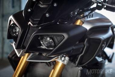 Yamaha-MT-10-SP-2017-detalles-08