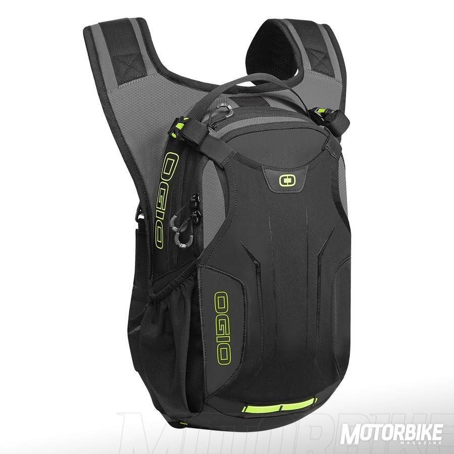 Cómo hidratarse en moto 3 OGIO Baja 2L