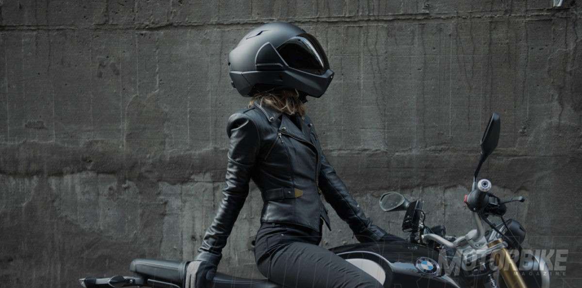 CrossHelmet X1, un casco de moto futurista presentado en el CrossHelmet X1, un casco de moto futurista presentado en el