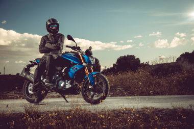 BMW G 310 R comparativaMBK030