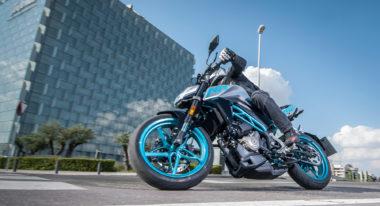 CFMoto 250 NK 2018 pruebaMBK13