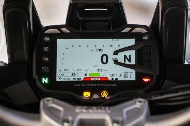 Ducati Multistrada 950s 2019 detalles extras accesorios display