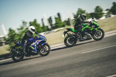 Kawasaki Ninja 125 vs Suzuki GSX R 125 7