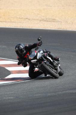 Triumph Street Triple RS 765 2020 prueba 15