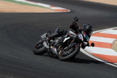 Triumph Street Triple RS 765 2020 prueba 28