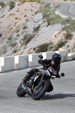 Triumph Street Triple RS 765 2020 prueba 3