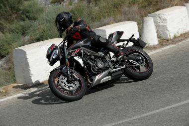 Triumph Street Triple RS 765 2020 prueba 33