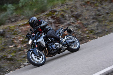 BMW F 900 R 2020 presentacion prueba 05