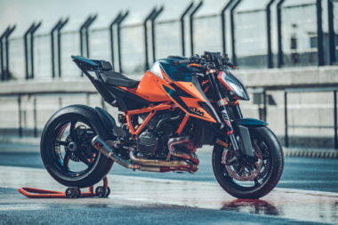 KTM 1290 Super Duke R 2020 presentacion detalles 04