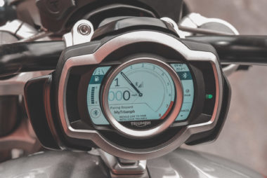 Prueba Triumph Rocket 3 R/GT 2020: descomunal 4 Triumph Rocket 3 R GT 2020 Prueba 2785