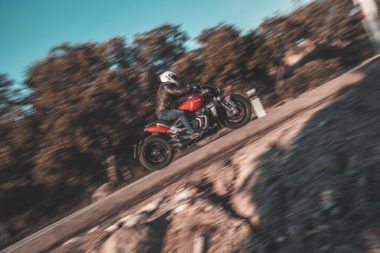 Triumph Rocket 3 R GT 2020prueba 06