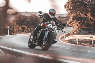 Triumph Rocket 3 R GT 2020prueba 16