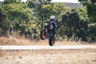 KTM 890 Duke R 2020 prueba 16