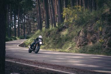 Triumph Thruxton RS 2020 Accion 10