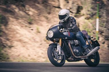 Triumph Thruxton RS 2020 Accion 9