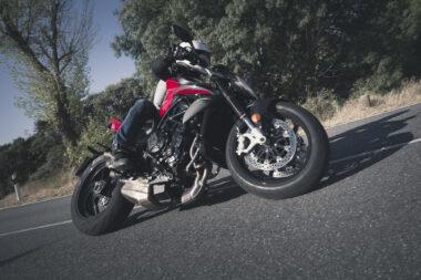 Prueba MV Agusta Brutale 800 A2 11