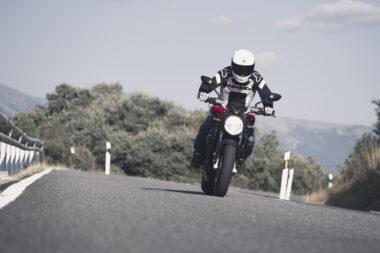 Prueba MV Agusta Brutale 800 A2 5