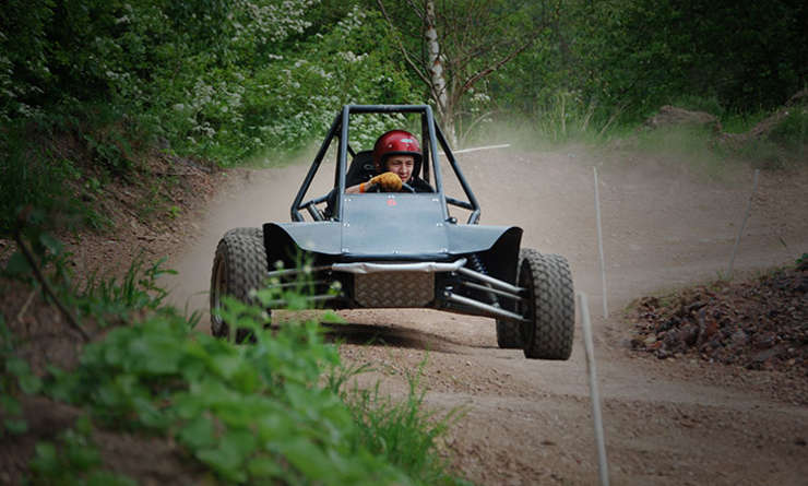 rage buggy on dirt track