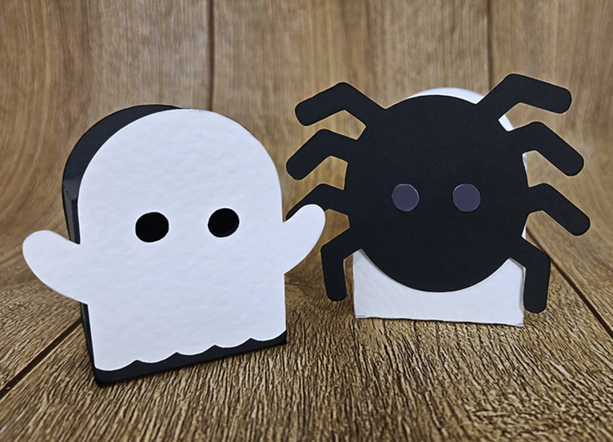 Ghost and spiders sml