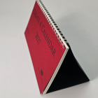 Desk calendar stood up