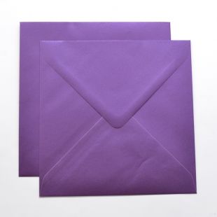 Lustre Print Silver Square Envelopes - Pearlised Boysenberry Lustre Print Silver Square Envelopes - Pearlised Boysenberry