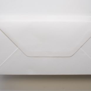 Luxury DL Envelopes - Essentials Brilliant White Luxury DL Envelopes - Essentials Brilliant White