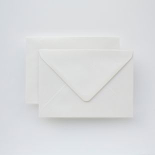Luxury C7 Envelopes - Pearlised Ultra White Luxury C7 Envelopes - Pearlised Ultra White