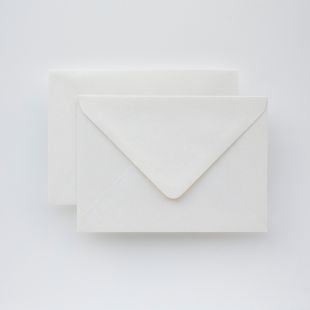 Luxury C7 Envelopes - Pearlised Natural White Luxury C7 Envelopes - Pearlised Natural White