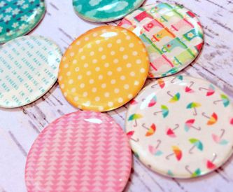 How to Make a Noticeboard or Fridge Magnet.