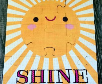 Kids Craft Ideas - DIY Jigsaw from Card