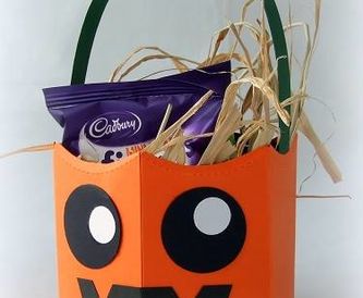 Halloween Paper Craft Ideas - Fun Decorations and Invitations!
