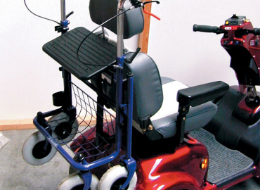 Scootmobiel rollatorhouder
