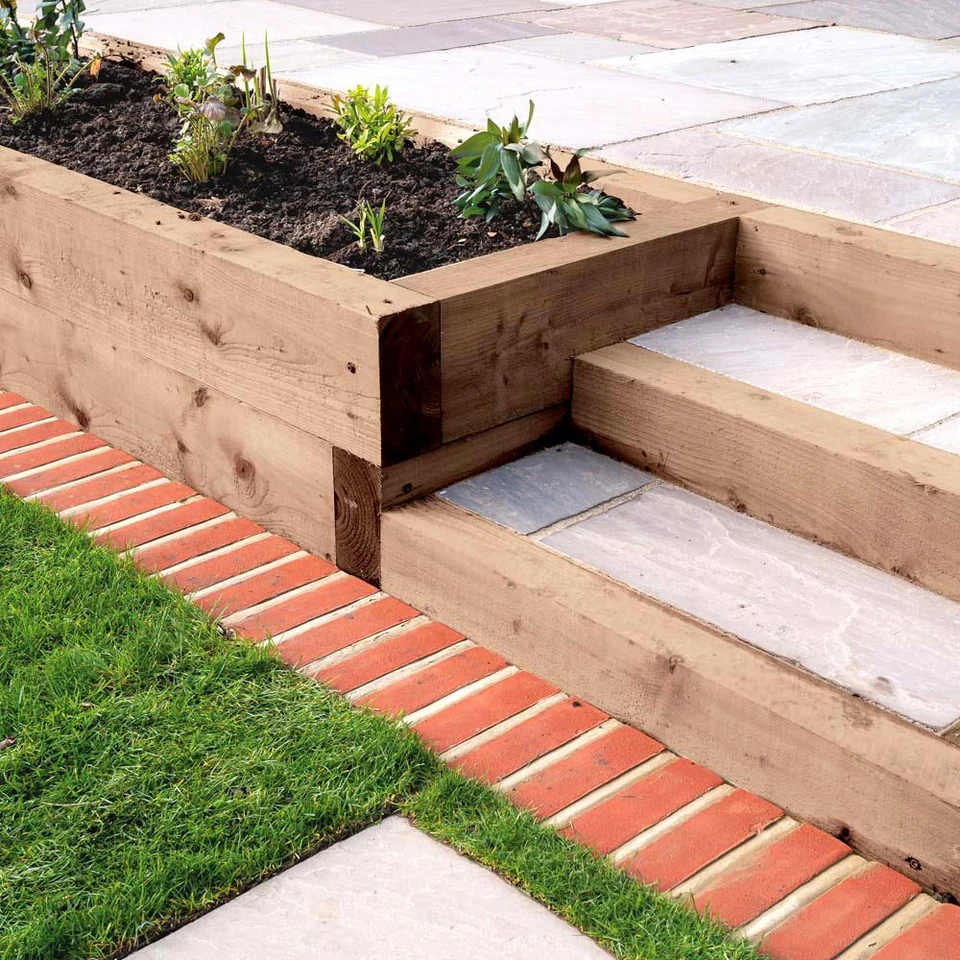 UC4 timber can be used when the timber is in direct contact with soil.