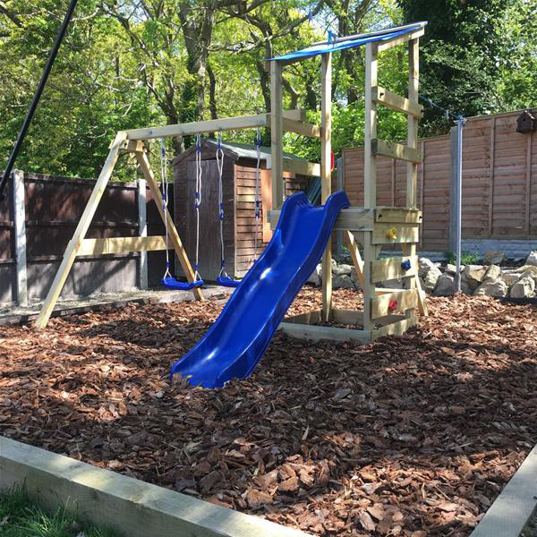 Wood chippings are a perfect rural option for a garden, and are incredibly environmental. 