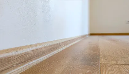 When removing skirting boards, a few simple precautions can make all the difference. When removing skirting boards, a few simple precautions can make all the difference.