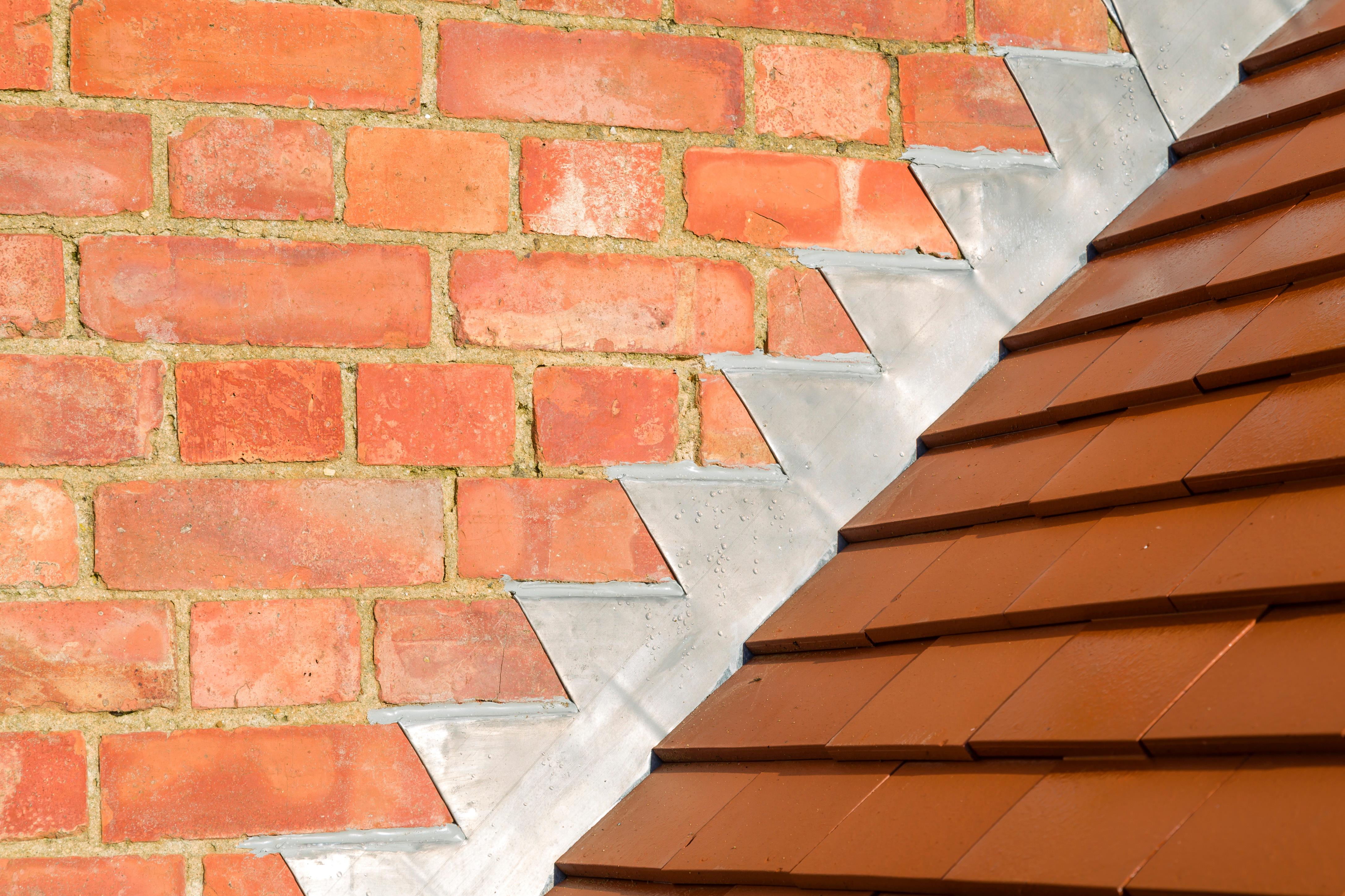 Lead roofs are low maintenance & are highly resistant to weather within the UK. 